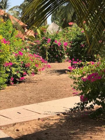 Villa18 Safari Village Saly Eksteriør billede